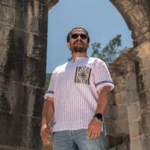 tunique toujane unisexe en lin raillé blanc et rouge