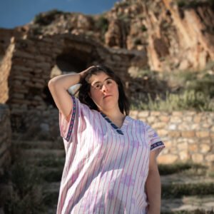 chemise en lin beige tunisienne